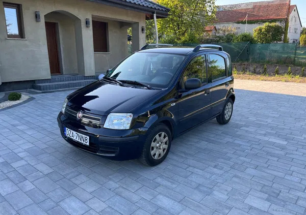 fiat dolnośląskie Fiat Panda cena 12000 przebieg: 195000, rok produkcji 2010 z Węgrów